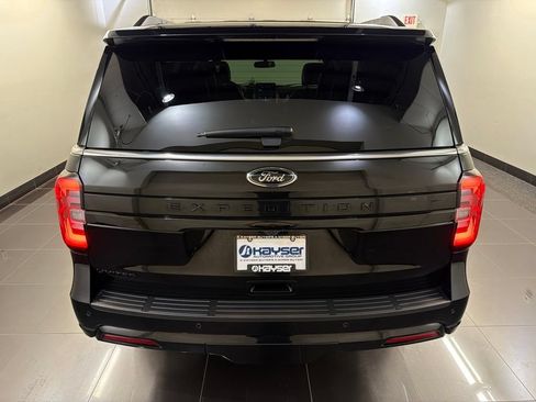 Certified 2023 Ford Expedition Limited AWD/4WD image 5