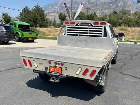 Used 2018 RAM 2500 Laramie w/ Convenience Group AWD/4WD image 9