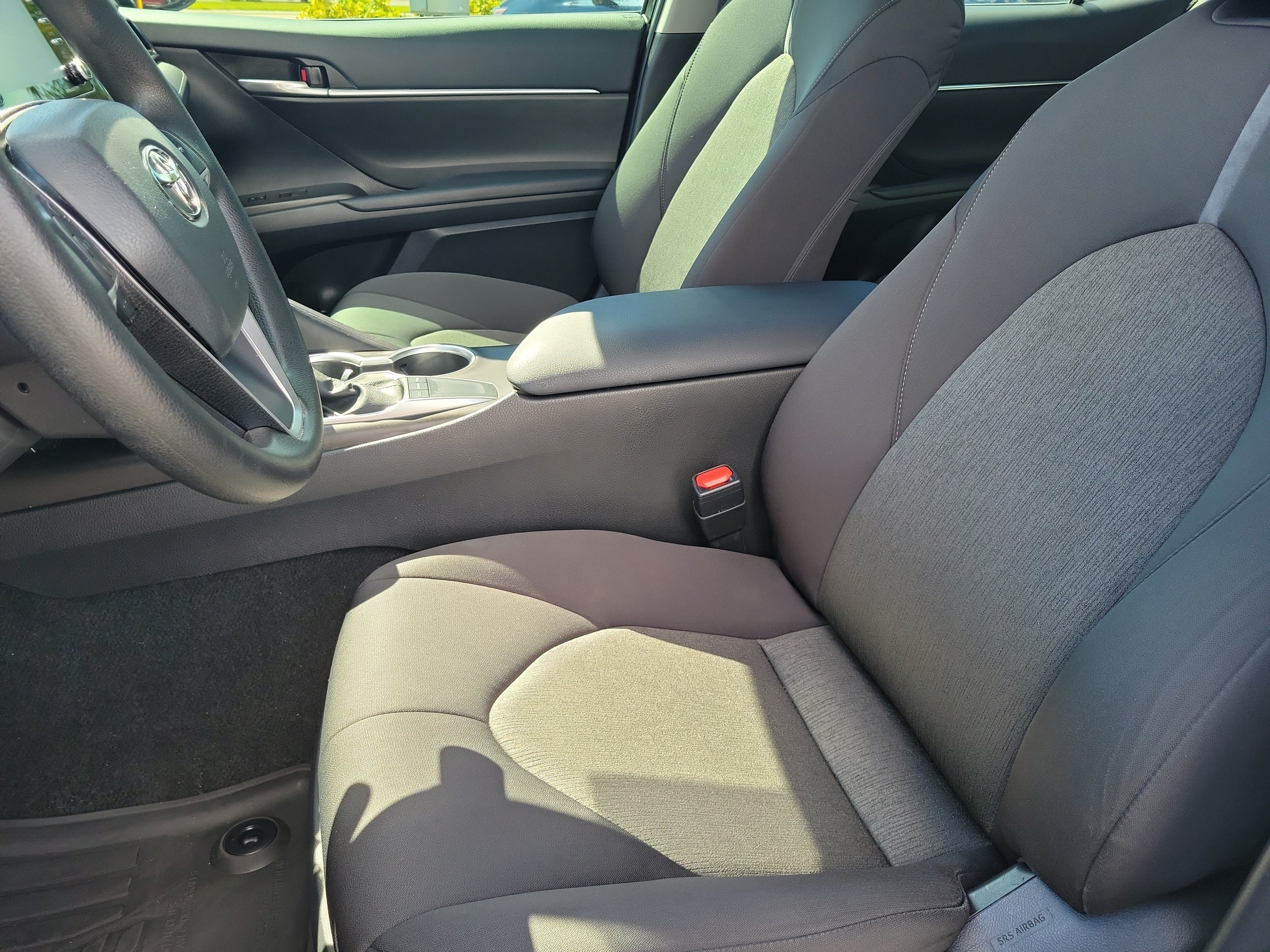 Used 2024 Toyota Camry LE FWD image 18