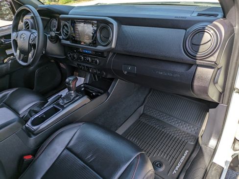 Used 2019 Toyota Tacoma 4x4 Double Cab image 25