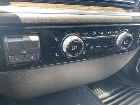 New 2025 Chevrolet Silverado 1500 LT image 17