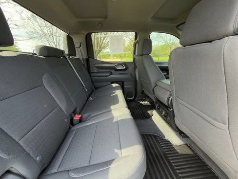 Used 2025 Chevrolet Silverado 1500 RST AWD/4WD image 25