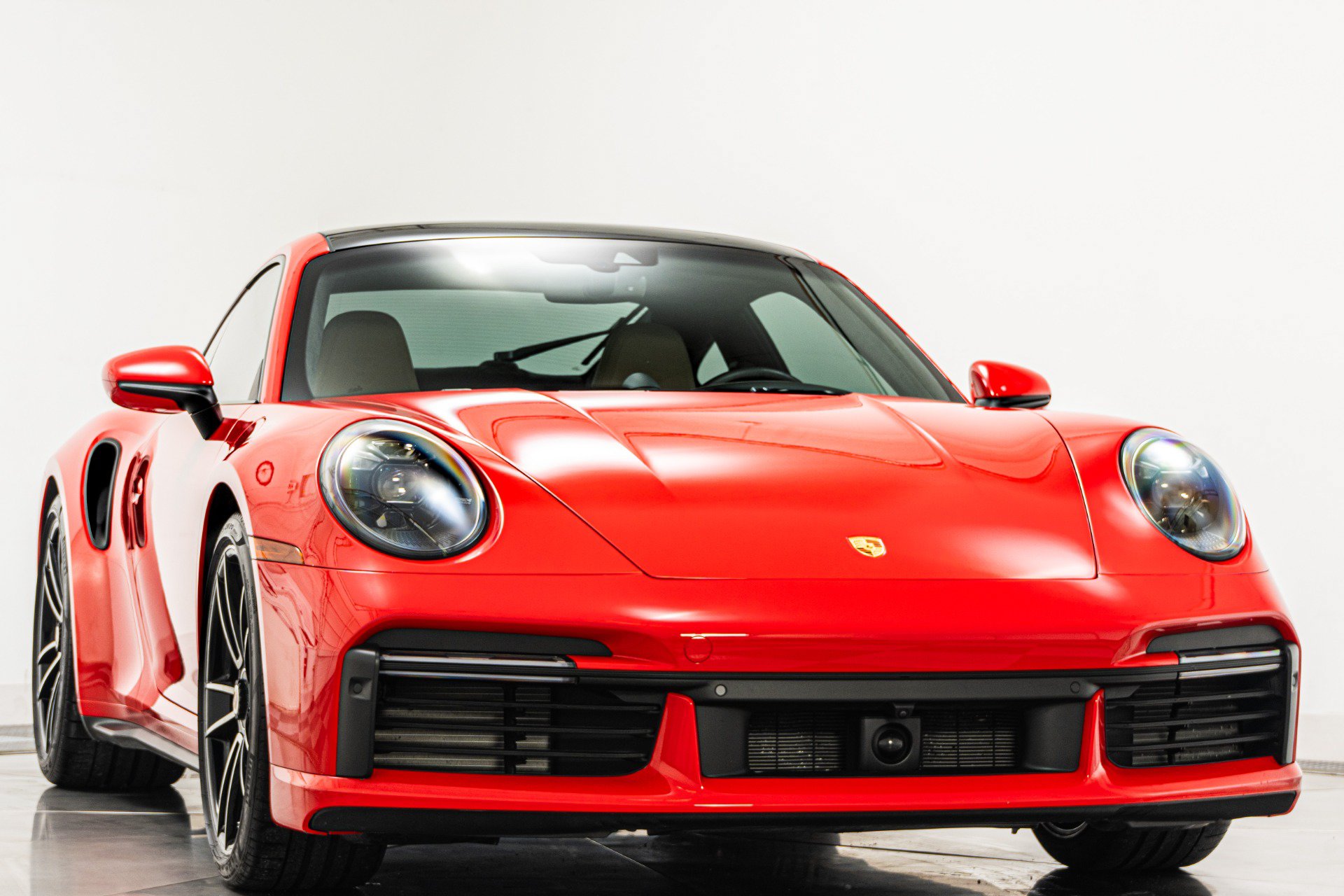 Used 2021 Porsche 911 Turbo S AWD/4WD image 3