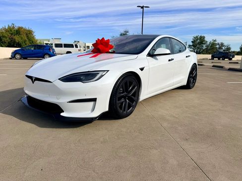 Used 2022 Tesla Model S Standard Range AWD/4WD image 1