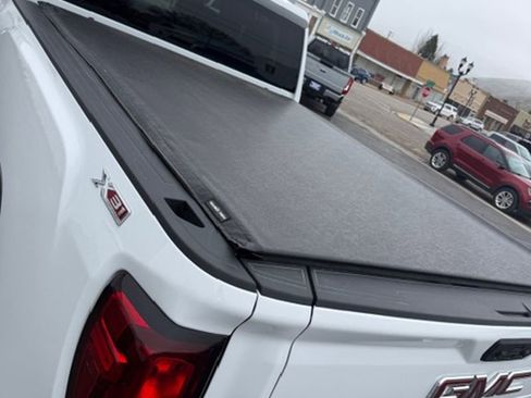 Used 2024 GMC Sierra 3500 SLE w/ SLE Convenience Package AWD/4WD image 12