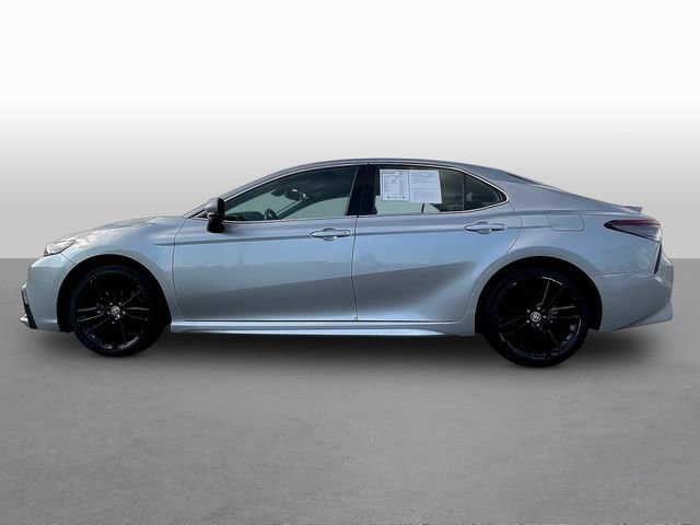 Used 2024 Toyota Camry XSE FWD image 4
