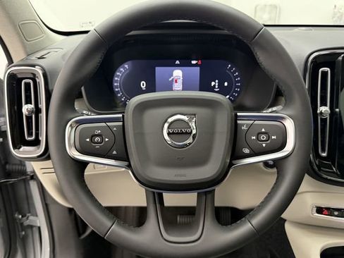 New 2026 Volvo XC40 B5 Plus w/ Protection Package Premier image 15