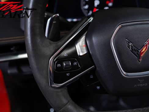 Used 2020 Chevrolet Corvette Stingray Preferred Cpe w/ 2LT Preferred Equipment Group RWD image 40
