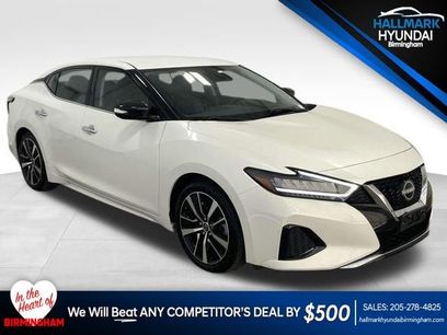 Used 2023 Nissan Maxima SV w/ Floor Mat Group