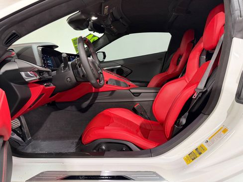 Used 2024 Chevrolet Corvette Stingray Premium Cpe w/ Stealth Interior Trim Package RWD image 5