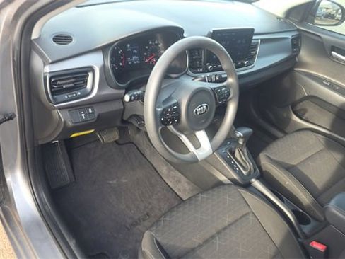 Used 2021 Kia Rio S image 12