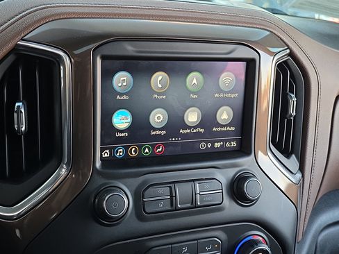 Used 2021 Chevrolet Silverado 2500 High Country w/ Z71 Off-Road Package image 23