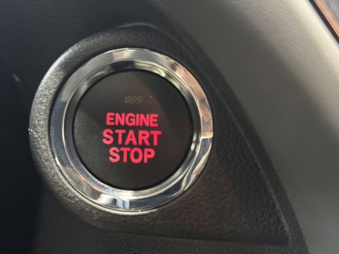 Certified 2025 Subaru Crosstrek 2.5i Limited w/ Crosstrek Mirror Package image 29