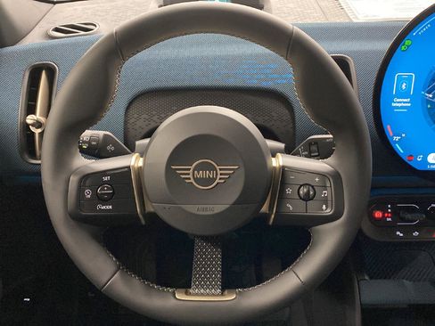 Certified 2025 MINI Cooper Countryman S image 17