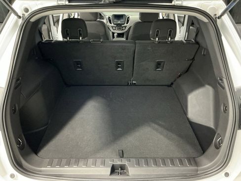 Used 2020 Chevrolet Equinox LS image 27