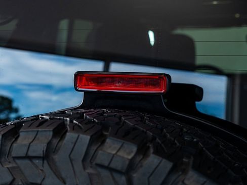 Used 2020 Jeep Wrangler Unlimited Rubicon w/ Dual Top Group image 28