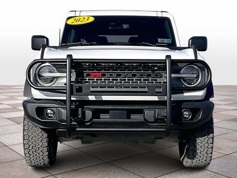 Used 2023 Ford Bronco Badlands image 3
