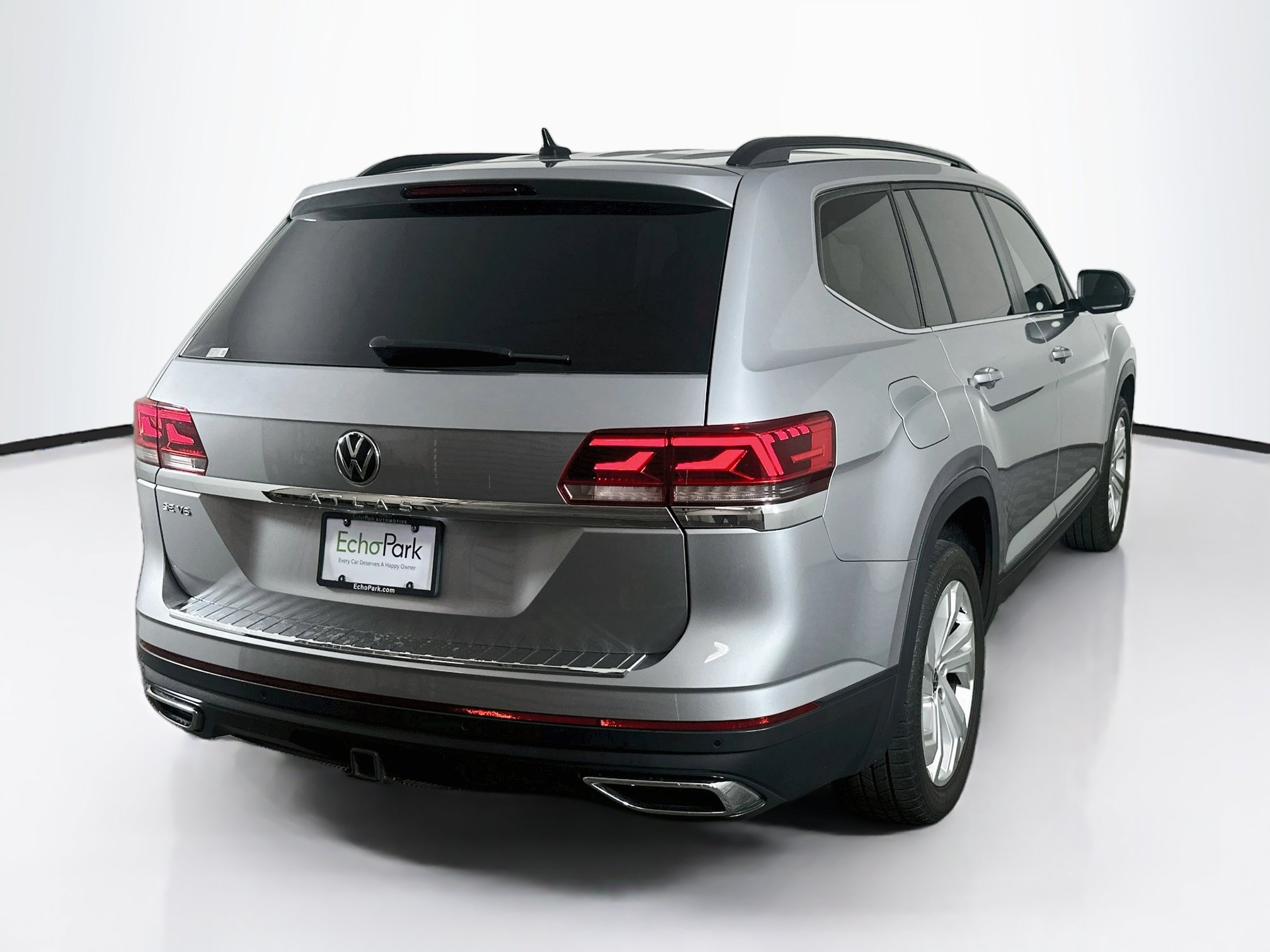Used 2021 Volkswagen Atlas SE w/ Towing Package FWD image 9