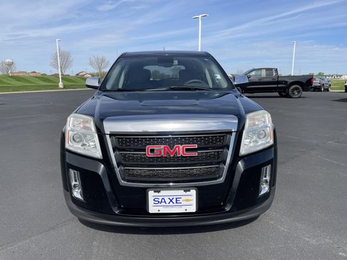 Used 2013 GMC Terrain SLE w/ LPO, Chrome Package AWD/4WD image 8