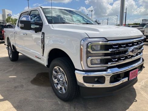 New 2025 Ford F250 Lariat w/ Lariat Ultimate Package image 2