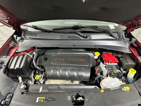 Used 2021 Jeep Compass Latitude w/ Driver Assistance Group FWD image 34