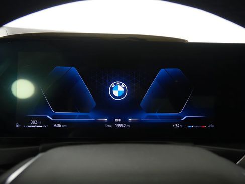 Certified 2024 BMW 230i Coupe w/ Convenience Package image 18