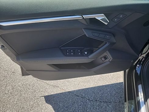 Used 2023 Audi A3 2.0T Premium FWD image 5