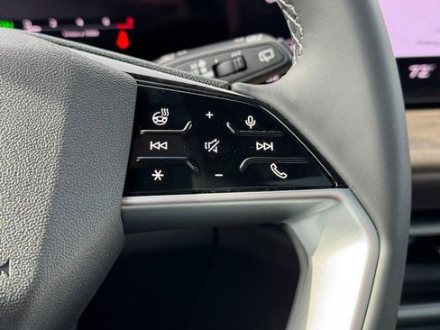 New 2025 Audi Q5 Premium Plus image 14