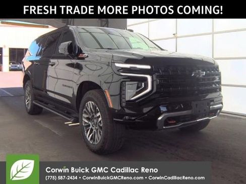 Used 2025 Chevrolet Suburban Z71 AWD/4WD image 2