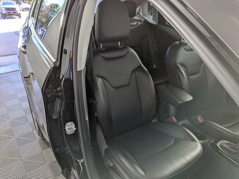Used 2019 Jeep Compass Limited w/ Safety & Security Group AWD/4WD image 30