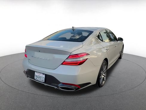 Used 2025 Genesis G70 2.5T image 15