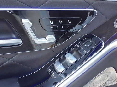 Certified 2024 Mercedes-Benz S 580 4MATIC Sedan image 21