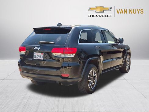 Used 2019 Jeep Grand Cherokee Laredo w/ Laredo X Package RWD image 5