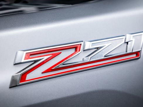 Used 2024 Chevrolet Silverado 2500 LTZ w/ LTZ Plus Package image 16