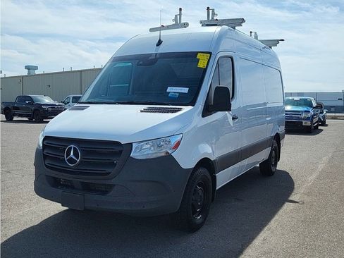 Used 2023 Mercedes-Benz Sprinter 144 Cargo image 1