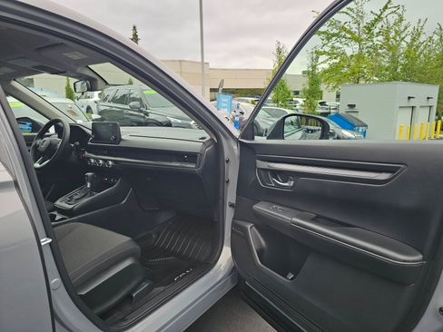 Certified 2025 Honda CR-V LX image 12