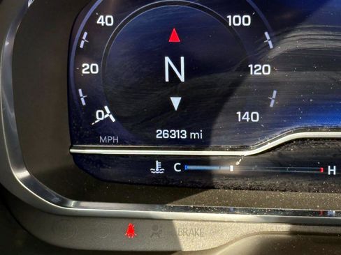 Used 2024 Chevrolet Tahoe Premier image 21