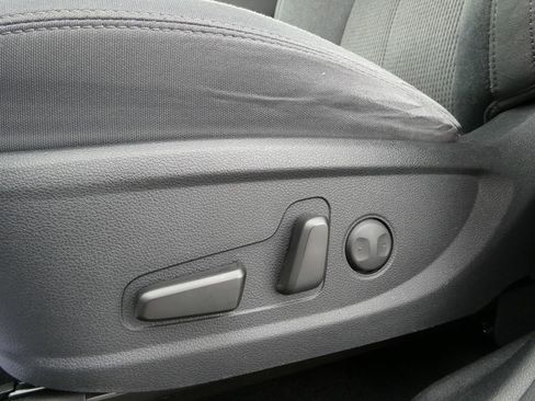 Used 2020 Hyundai Santa Fe SEL w/ Convenience Package image 26