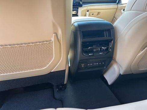 New 2026 Jeep Grand Cherokee Limited image 19