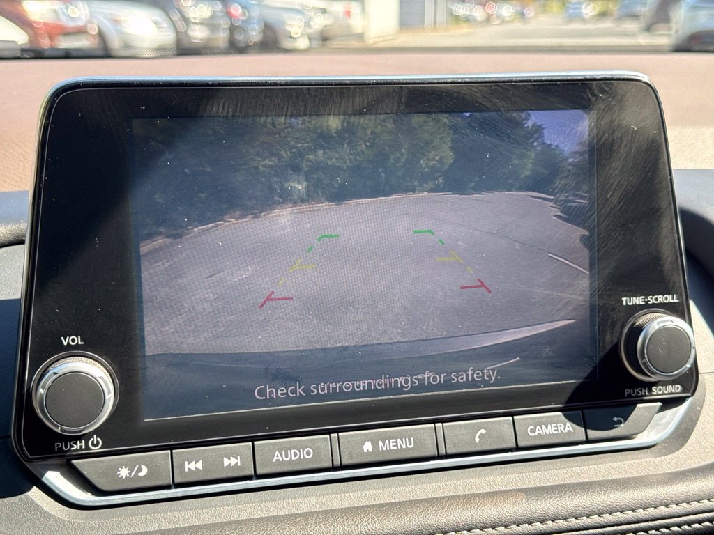 Used 2023 Nissan Rogue S FWD image 20