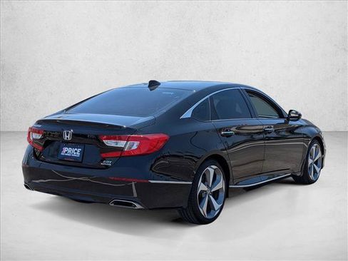 Used 2020 Honda Accord Touring image 5