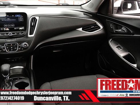 Used 2024 Chevrolet Malibu LT FWD image 37