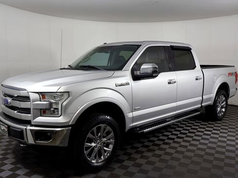 Used 2015 Ford F150 Lariat w/ Equipment Group 502A Luxury image 2