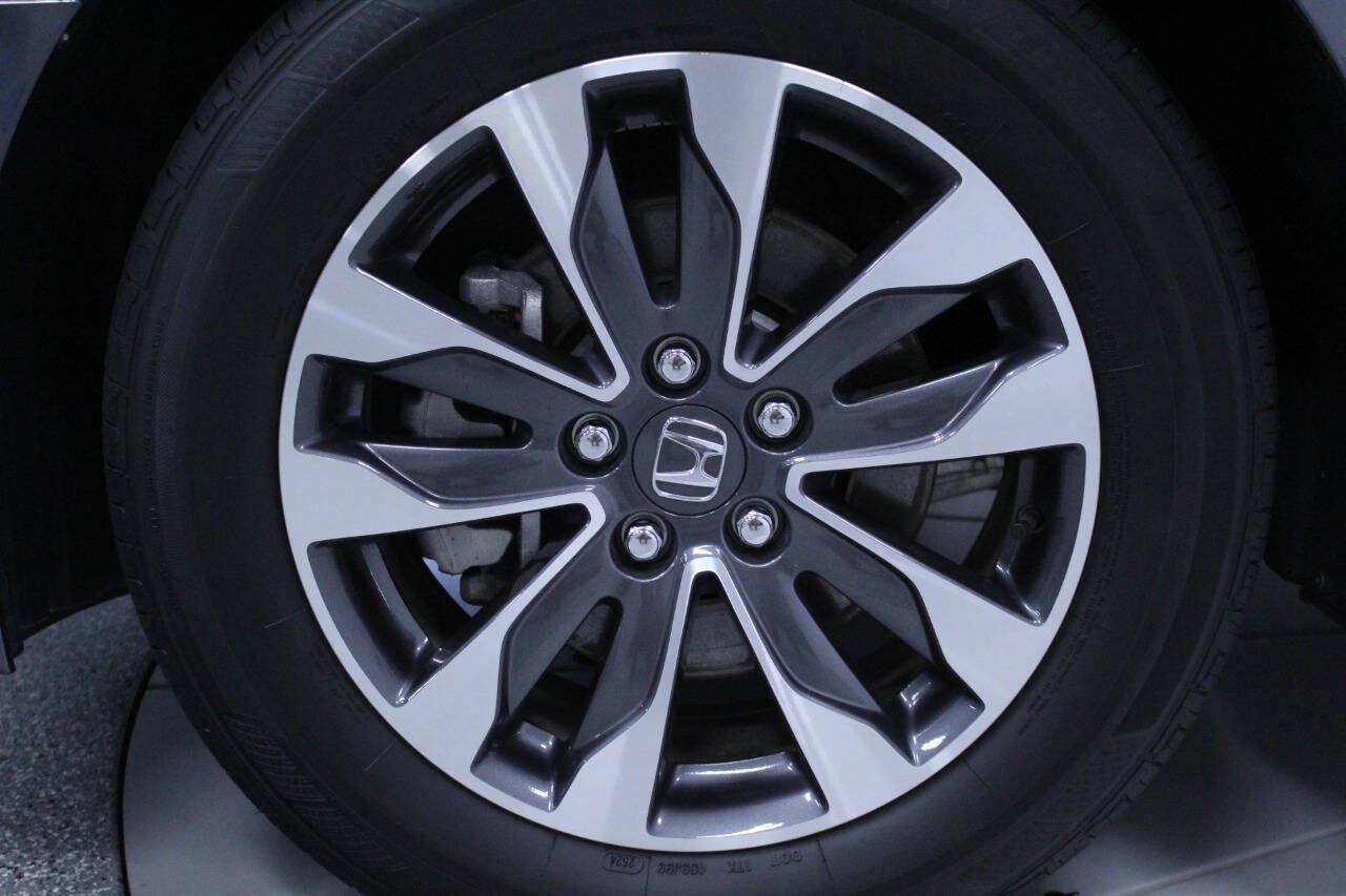 Used 2024 Honda Odyssey EX-L image 10