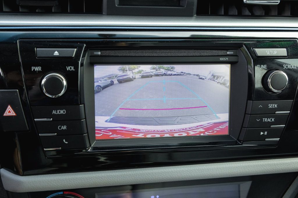 Used 2016 Toyota Corolla LE w/ Protection Package FWD image 10