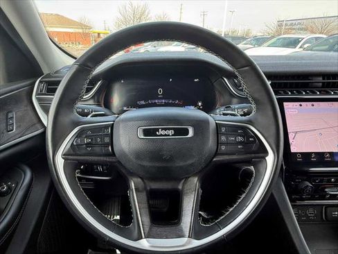 Certified 2024 Jeep Grand Cherokee Limited w/ Luxury Tech Group II image 21