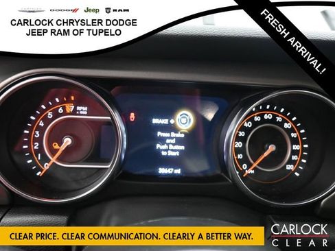 Used 2022 Jeep Gladiator Sport image 17