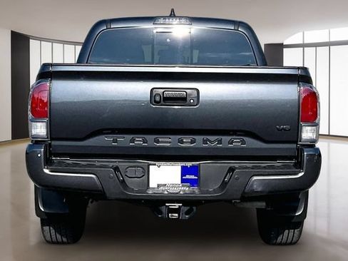 Used 2023 Toyota Tacoma TRD Sport w/ Technology Package AWD/4WD image 5