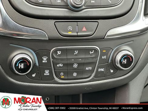 Used 2024 Chevrolet Equinox LT image 34