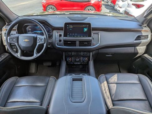 Used 2024 Chevrolet Tahoe Premier RWD image 16